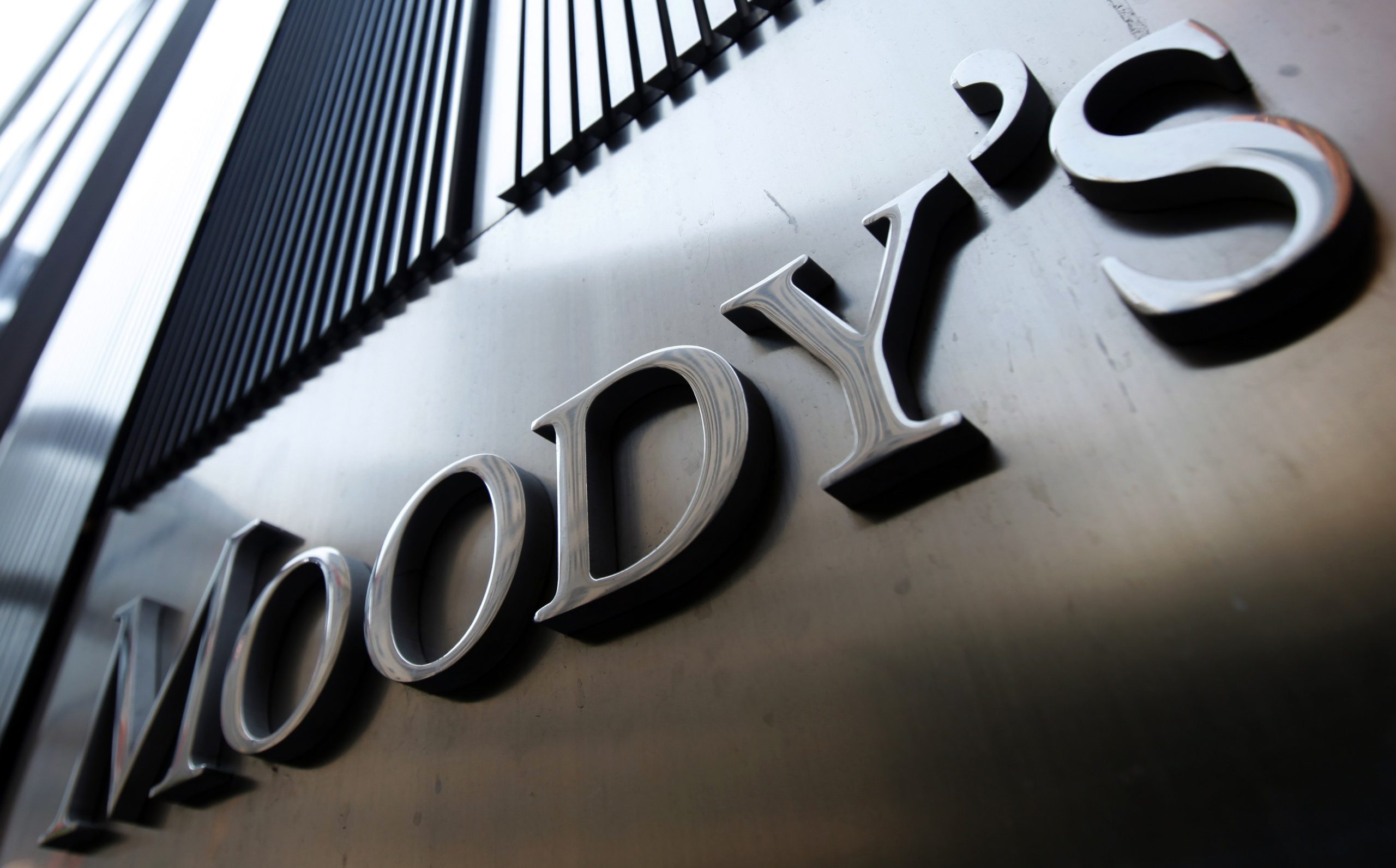 ¿Qué significa la rebaja crediticia de Moody´s?