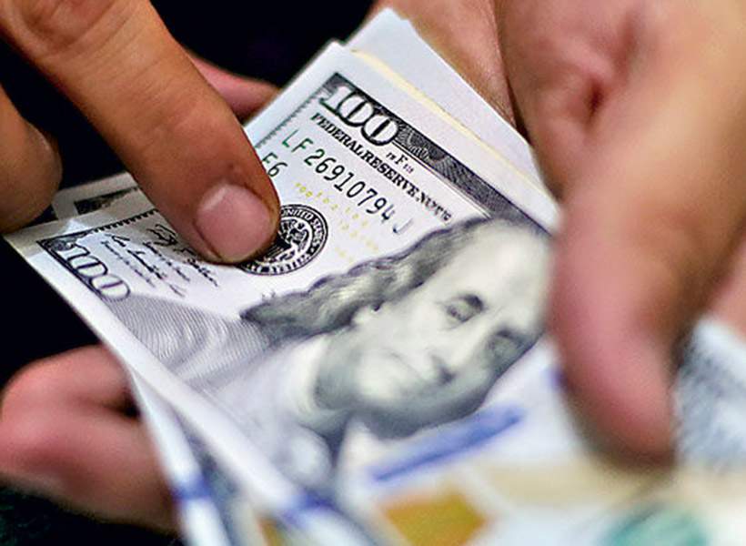 Dólar podría seguir subiendo y llegar a los $715 a fin de año